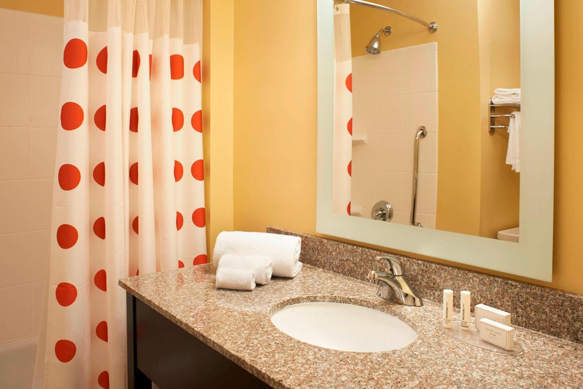 Towneplace Suites By Marriott Saginaw Buitenkant foto
