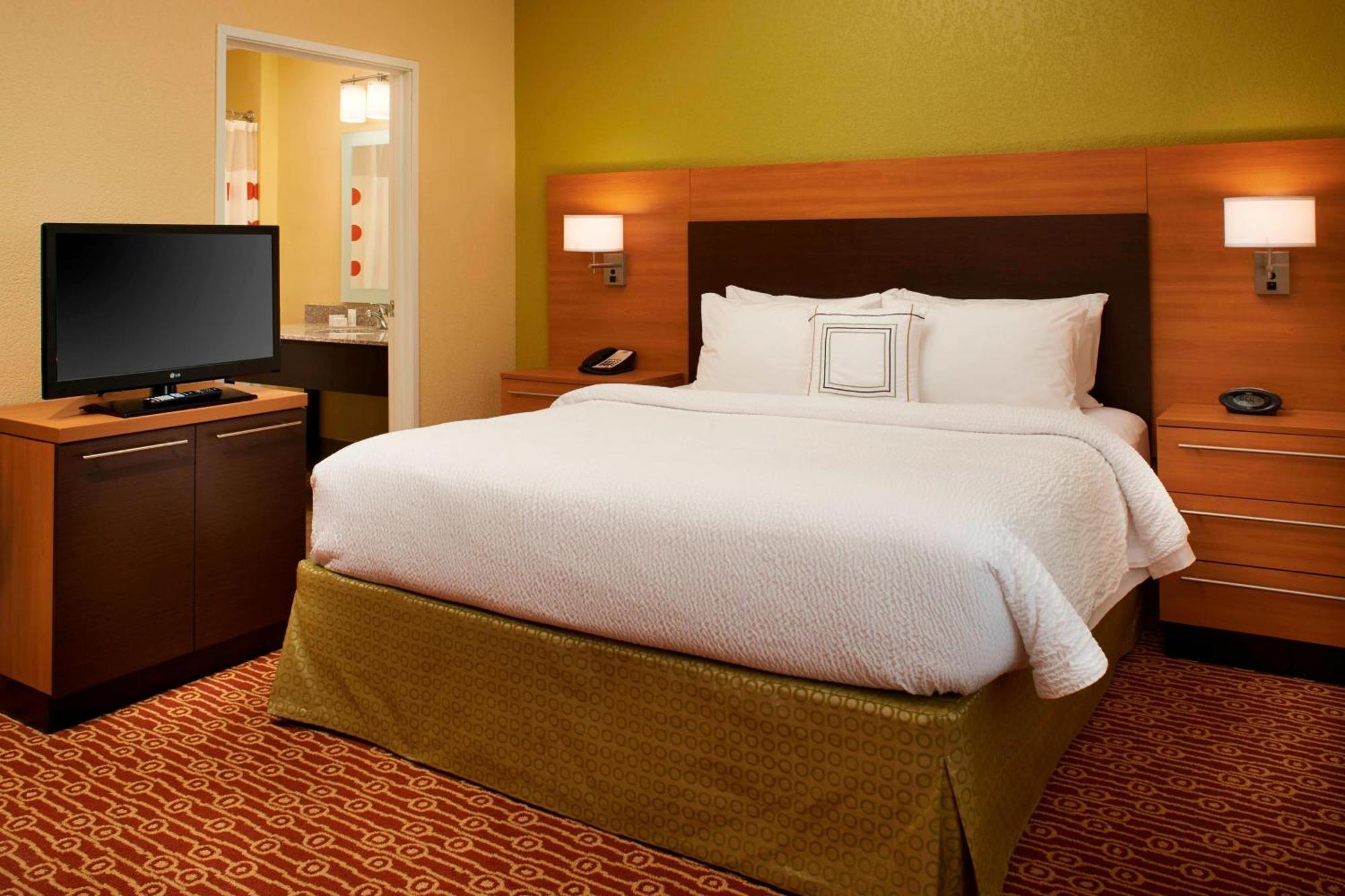 Towneplace Suites By Marriott Saginaw Buitenkant foto